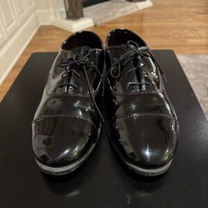 Men’s Faux Black Patent Leather shoes. Size 11WW.